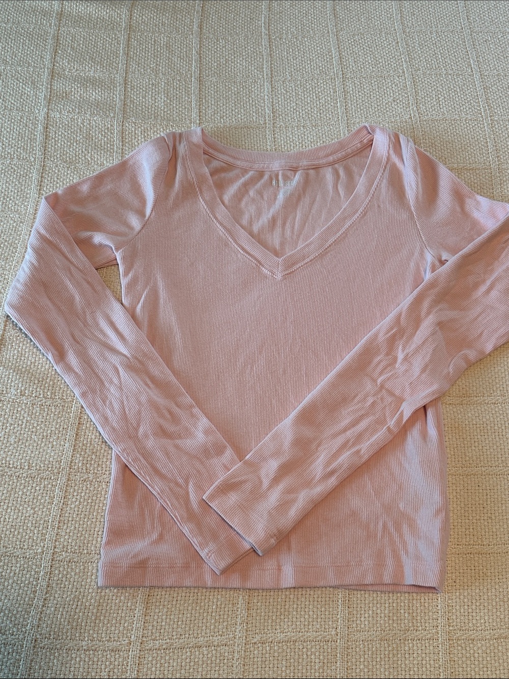 Hollister Pale Pink V-Neck Long Sleeve Top